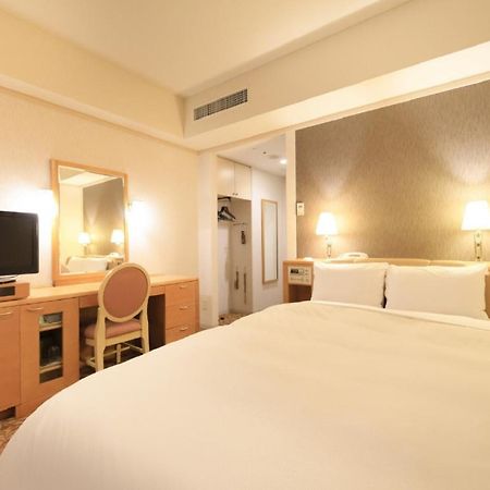 Crest Hotel Kashiwa Exterior photo