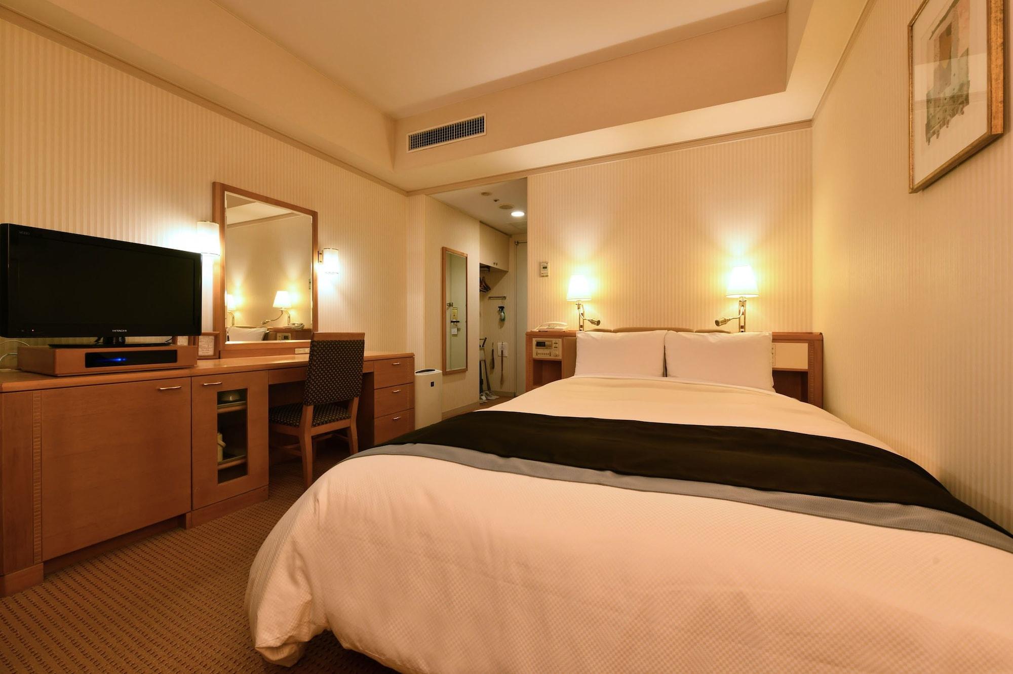 Crest Hotel Kashiwa Exterior photo